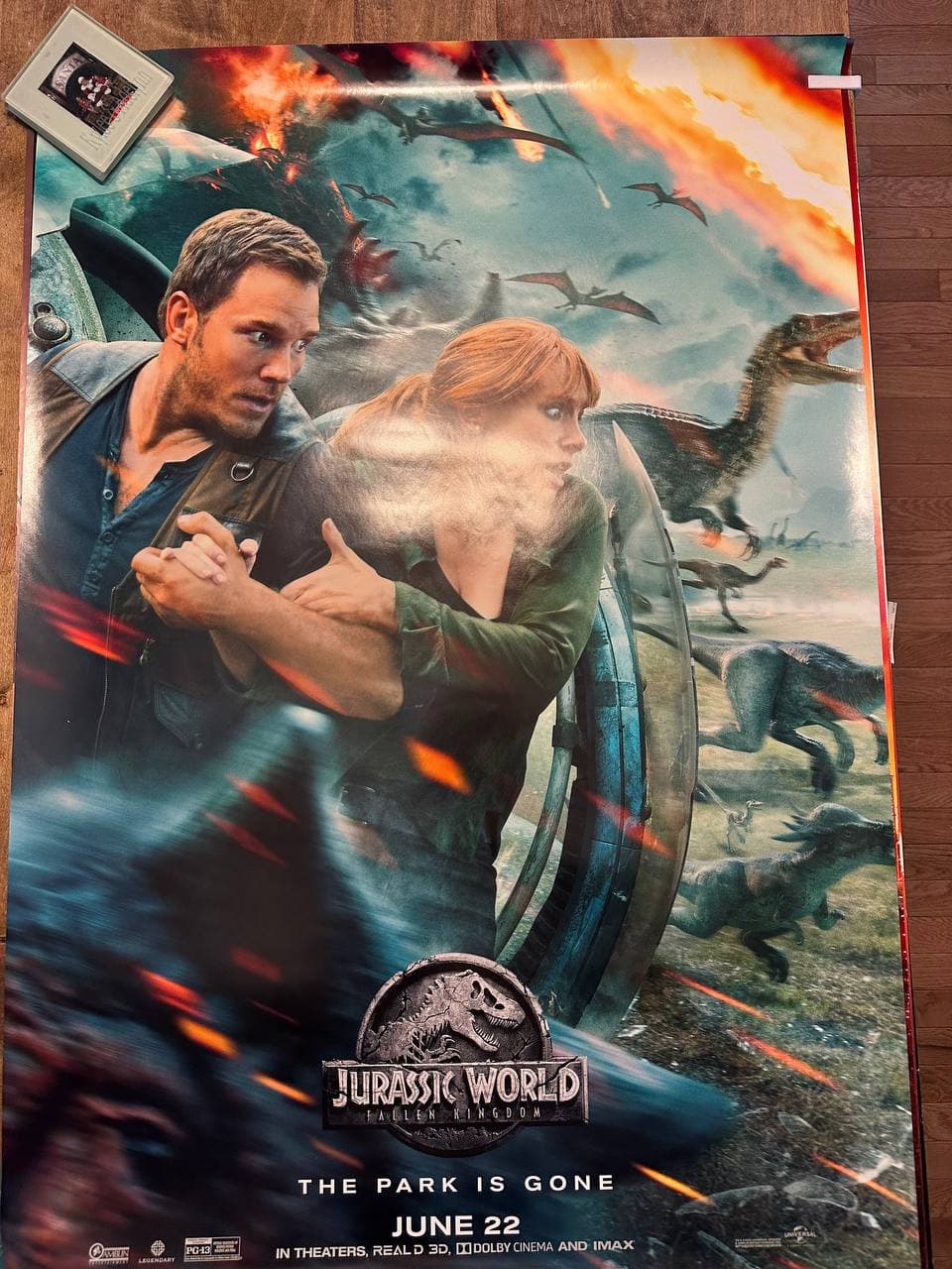 Jurassic World: Fallen Kingdom (2018) — original rolled US one-sheet movie poster